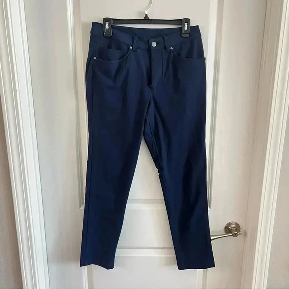 1000 Lululemon Men’s ABC Pants Size 30 NAVY blue - Picture 1 of 4